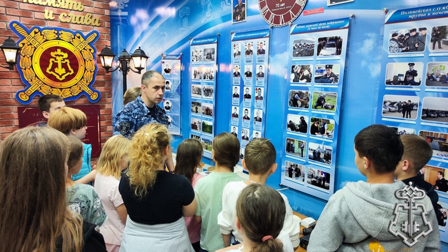 Ведомственная акция «Каникулы с Росгвардией» проходит в Брянске