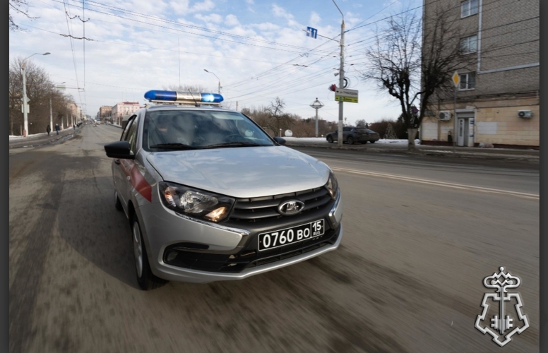 Сотрудники вневедомственной охраны Росгвардии задержали вора проникшего в охраняемый магазин в Брянске