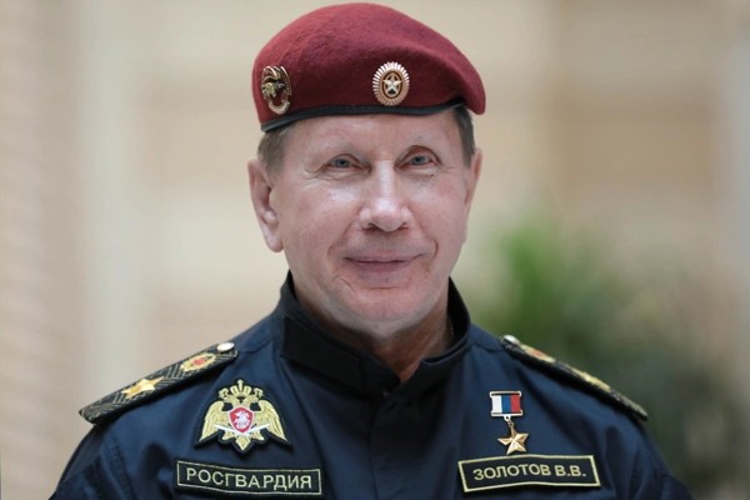 Директор Росгвардии Герой России генерал армии Виктор Золотов поздравил ветеранов и личный состав ведомства с Днем Победы