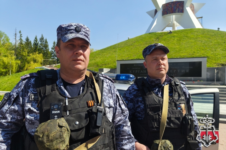 Сотрудники Росгвардии по «горячим следам» задержали четырех подозреваемых в серии краж из магазинов в Жуковке