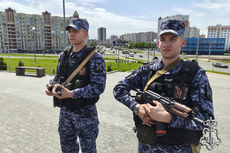Росгвардейцы задержали вора в спортивном магазине Брянска