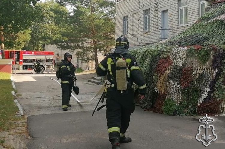 На подведомственных объектах Управления Росгвардии по Брянской области прошли пожарно-тактические занятия