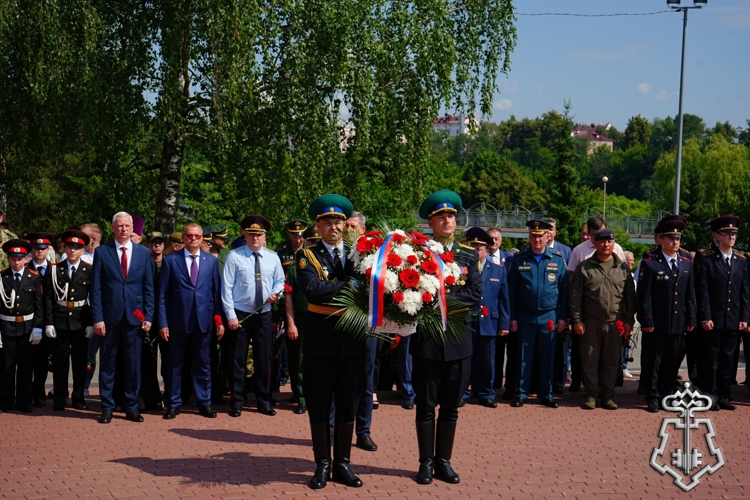 Росгвардейцы почтили память ветеранов боевых действий в Брянске